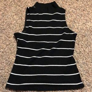 Arizona Jeans size M long neck tank top